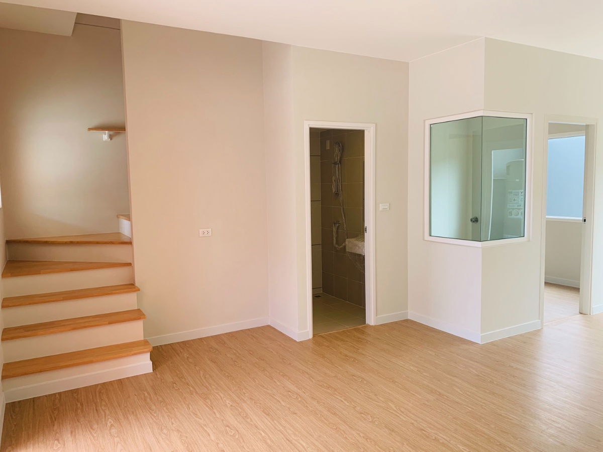 รูป ขายบ้านทำเลใกล้สาทร! โครงการสิริเพลส พุทธบูชา 39🏡 บ้านเลขที่ 456/171 พรีเมียมทาวน์โฮม ใกล้รถไฟฟ้าสายสีม่วง💥ส่วนลดสูงสุด 500,000 บาท พร้อมอยู่ - รูปที่ 5/9