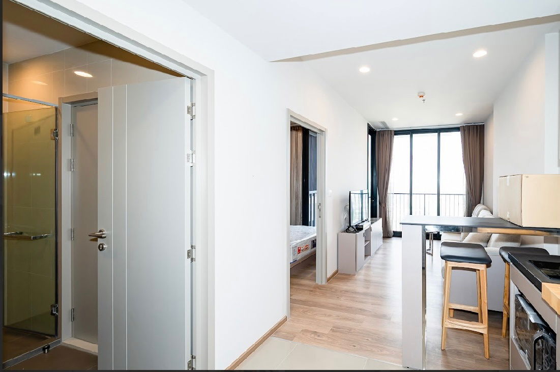 picture For rent : Oka Haus Sukhumvit 36, Shuttle service to Thonglor Station, Rent 21,000 Baht / Month, Negotiable. - 11/22