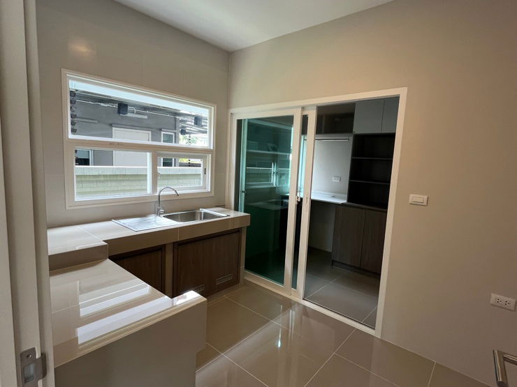รูป ขายบ้านเดี่ยวสุดคุ้มฟังก์ชั่นใช้งานครบห้องน้ำในตัวทุกห้องนอน เพียง 5.99 ลบ. เลขที่สวยๆ 59/51 - รูปที่ 12/29