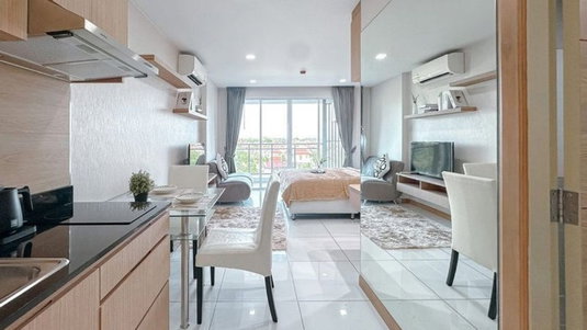 รูปภาพ Whale Marina Najomtien Pataya 