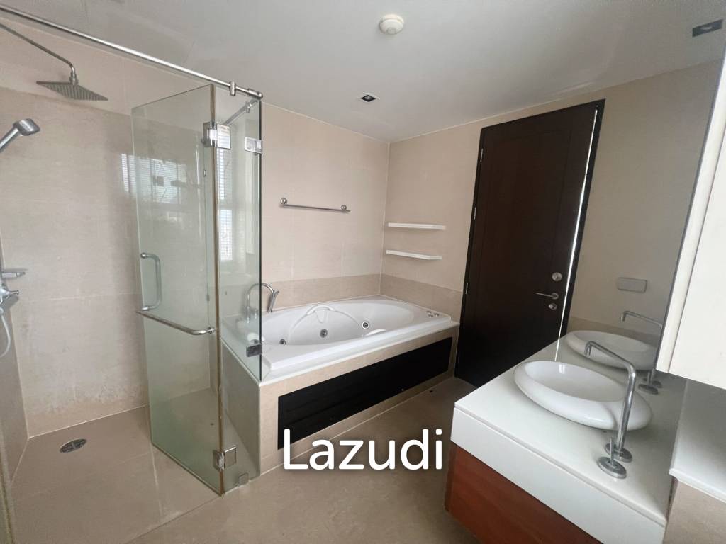 รูป 4 Bed 4 Bath 322 SQ.M Ideal 24 Condominium - รูปที่ 10/14