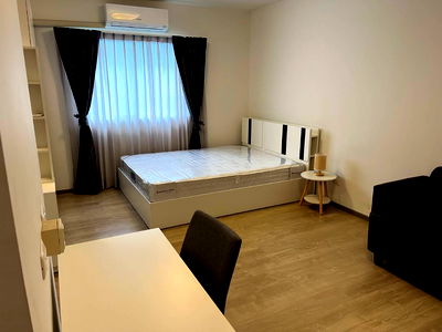 Condos for rent Sarasas Witaed Rangsit School : For Rent The Point Condo Rungsit-Klong6