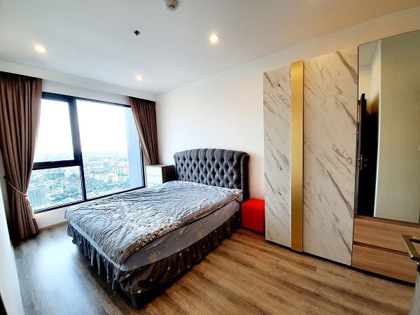 picture 🔥For rent🔥 Newly unit on 25th floor with king size bed at Ideo Mobi Sukhumvit 66 - 4/18