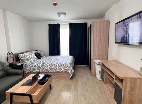 𝗘𝗹𝗶𝗼 𝗗𝗲𝗹 𝗥𝗮𝘆 for rent ✨ Fully furnished