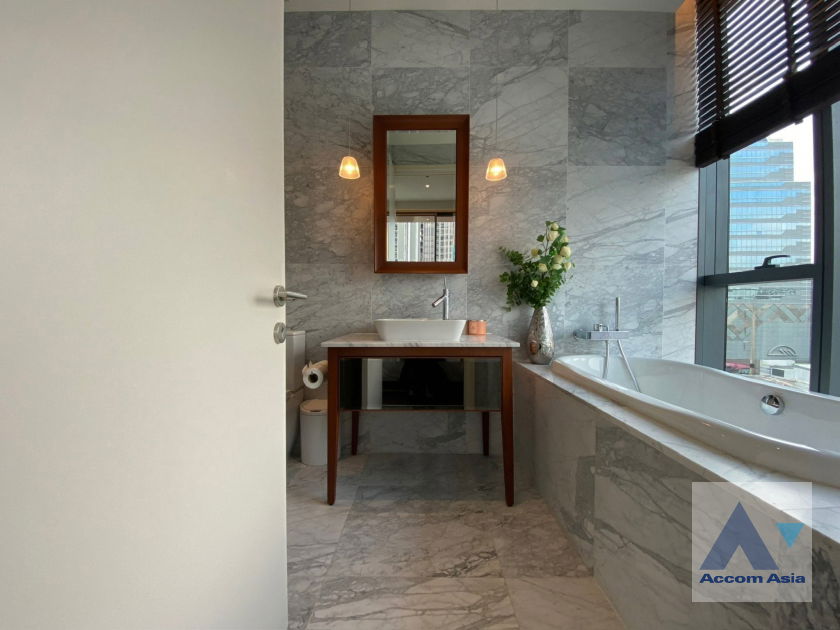 picture 🔼🔽 AccomA 📩 Fully Furnished 2 BR Condominium @KHUN by Yoo (AA37706) - 12/13