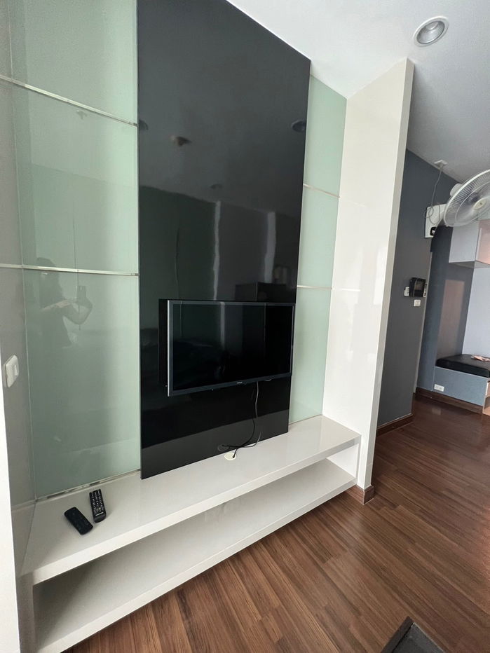 picture 1-Bedroom 49 sqm, 20th fl at Supalai Lite Sathorn–Charoenrat BTS Sarawak - 2/12