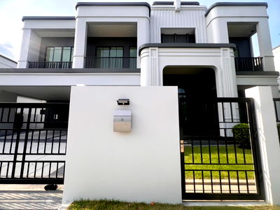 บ้านเดี่ยว กรุงเทพมหานคร : ครั้งแรกกับการสัมผัสแบบบ้านสไตล์ Modern Art Deco จากแสนสิริ