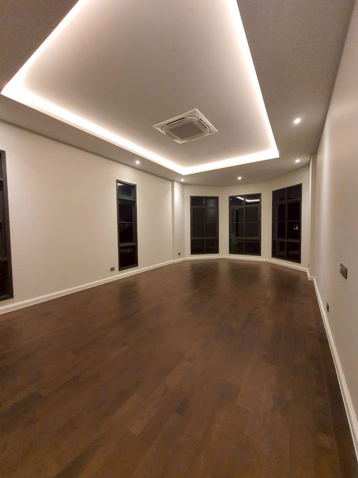 รูป 🔮  บ้านเดี่ยวแปลงติดสวนและ club House 🔮  - ที่ดินใหญ่ , แปลงมุม NARASIRI BANGNA KM.10 - รูปที่ 9/13
