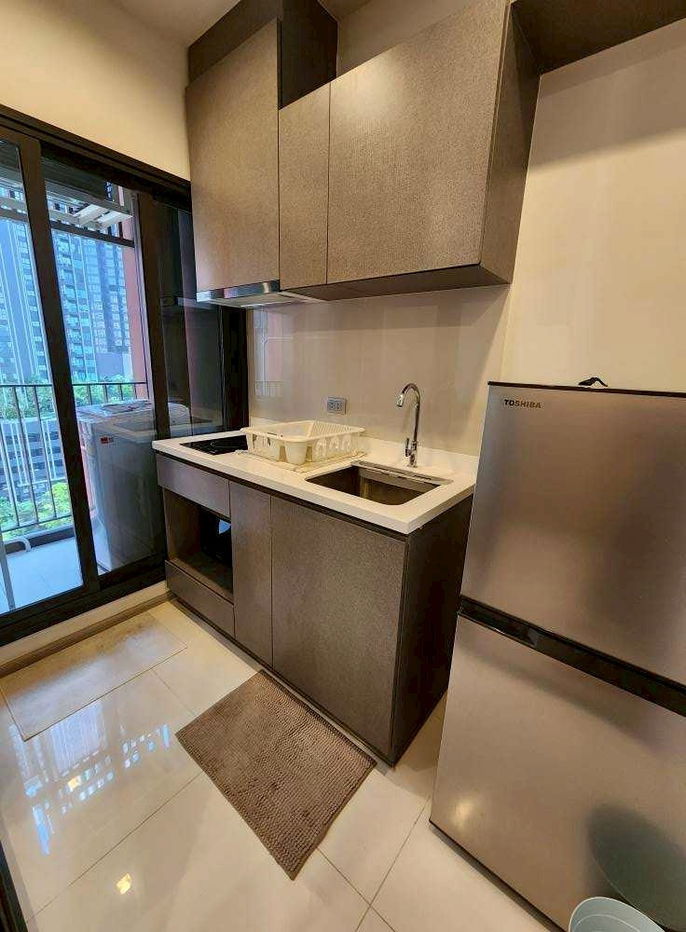 picture CD002 For Rent | Life Asoke Hype Studio – Muji Style, Closed Kitchen - 8/10