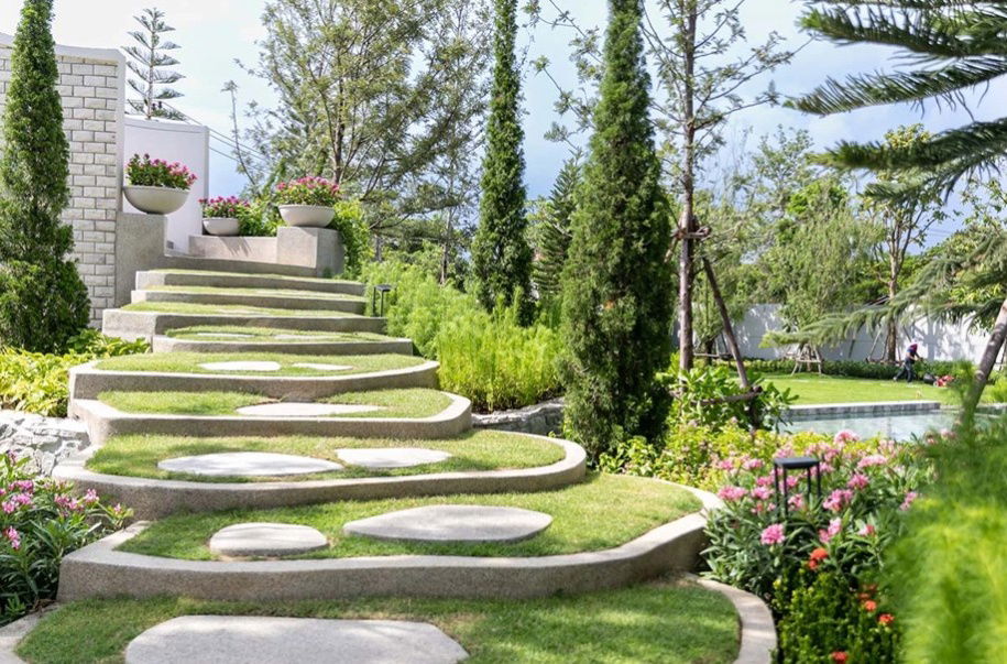 picture Saransiri Rama 2  for Sale (Fully Furnished Show House) , 91.5 sq.wah, next to Swimming Pool and Clubhouse Best Location  - 40/44