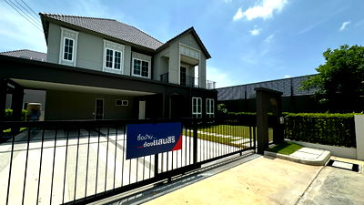 Houses for sale Bangkok : Saransiri Grande Phutthamonthon Sai3 