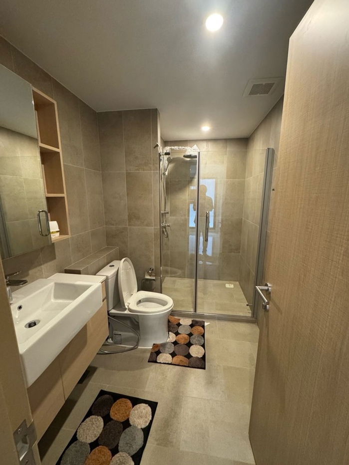 picture MRT Lumpini 1 km. - Shuttle bus Price  24,000 Baht Condo The Shade Sathorn 1 ( Rental ) - 8/8