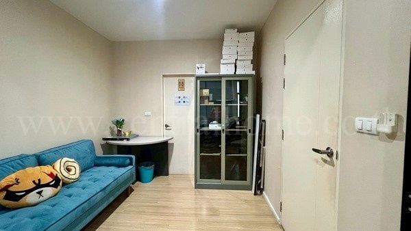 รูป ทาวน์โฮม 3 ชั้น บ้านกลางเมือง รัตนาธิเบศร์ หลังมุม ราคาถูก - รูปที่ 14/23