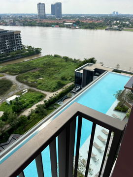 ให้เช่า The politan aqua ขนาด 30 ตร.ม. วิวสระส่วนกลาง แม่น้ำ ตกแต่งสวย ครบพร้อมอยู่ 