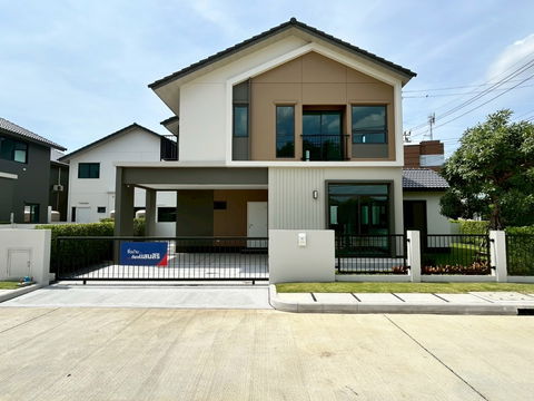 บ้านเดี่ยวพร้อมโอน 🏡  แปลงส่วนตัว หน้าบ้านไม่ชนใคร  พื้นที่สีเขียวด้านข้าง  111/2