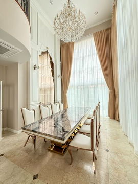 ให้เช่า ลดาวัลย์ ณ เจ้าพระยา |  บ้านหรู สไตล์ Luxury English 3.5 ชั้น รีโนเวทใหม่ทั้งหลัง บรรยากาศเงียบสงบ ติดริมเจ้าพระยา ใจกลางเมือง