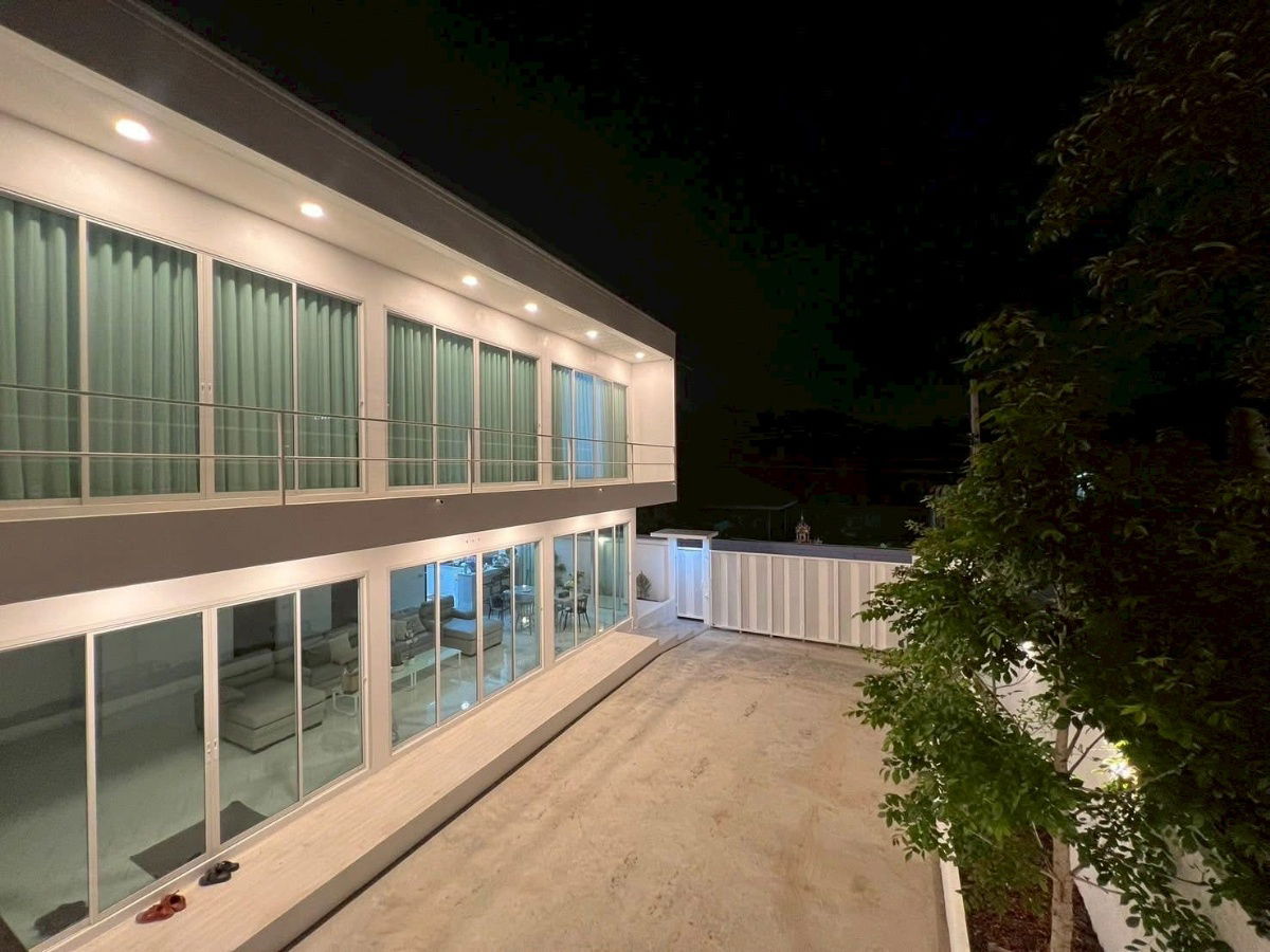 รูป 🏡 บ้านสวยสไตล์ Modern Minimal ให้เช่า | เงียบสงบ ร่มรื่น ใกล้สุวรรณภูมิ สามารถทำAIRBNBได้ - รูปที่ 20/20