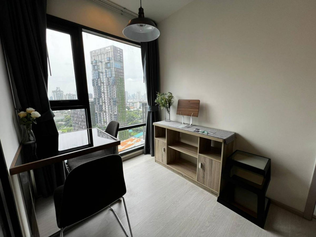รูป 🏡 ให้เช่า/出租  ด่วน! ราคาดีมาก! Rhythm Sukhumvit 36-38 ใกล้ BTS ทองหล่อ 🚆 - รูปที่ 4/5