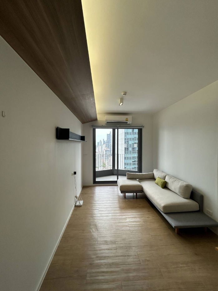 รูป Triple Y Residence | MRT Samyan ( ห้องว่าง ) - รูปที่ 2/8