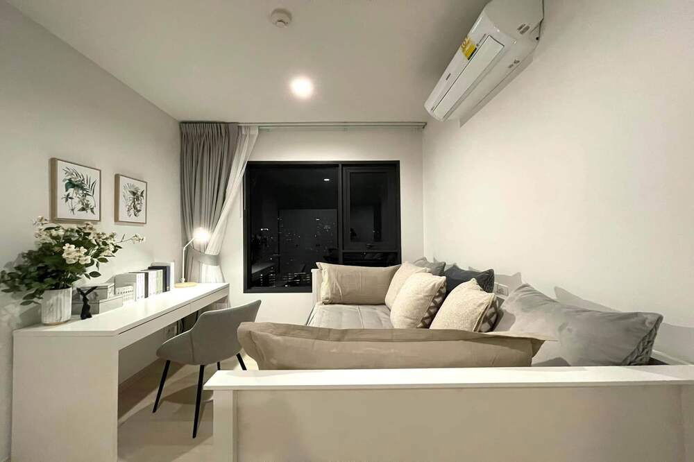 picture 🔥 For Rent !! 🔥 Code C20221209357..........Life One Wireless, 2 bedroom, 2 bathroom, high floor 34++, furnished, ready to move in 📣📣 - 6/8