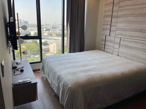 Ideo Q Victory | BTS Victory Monument (Sold with tenant)