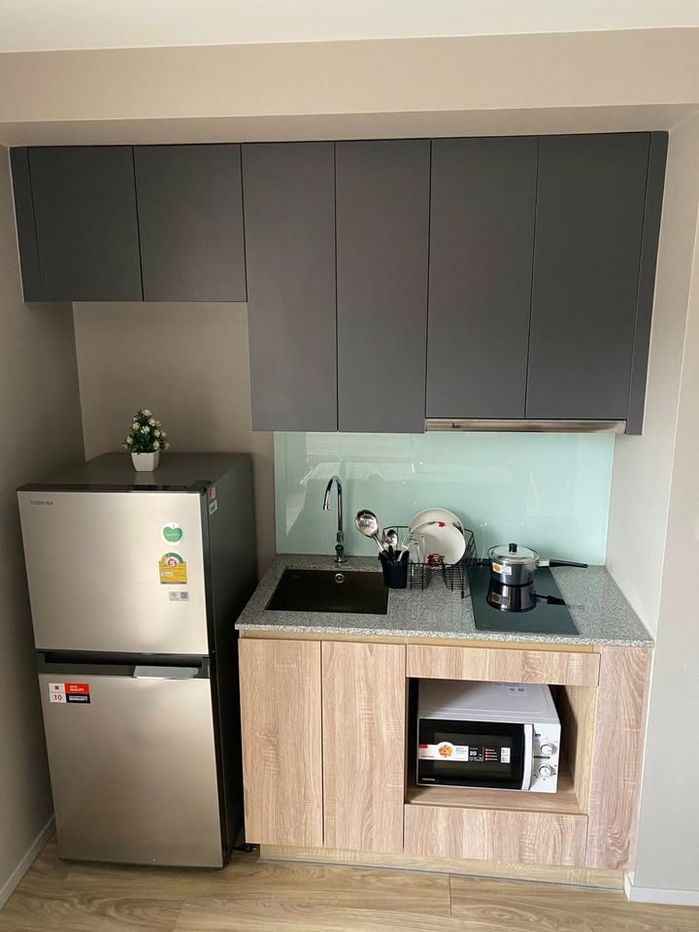 picture R2578 Blossom Condo Sathon-Charoen Rat For rent - 8/14
