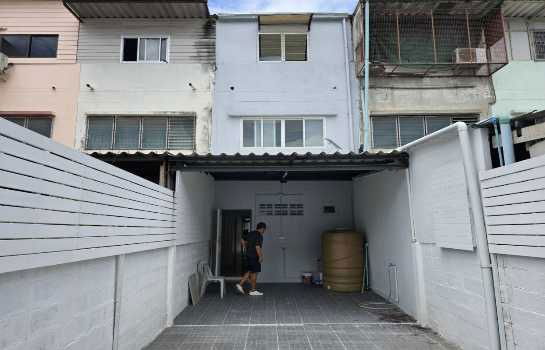 รูป ขายอาคารพาณิขย์ รามอินทรา 58 ใกล้โรงพยาบาลสินแพทย์ และแฟชั่นไอส์แลนด์ รีโนเวทใหม่ พร้อมอยู่ 22 ตรว 3 ชั้น - รูปที่ 5/12