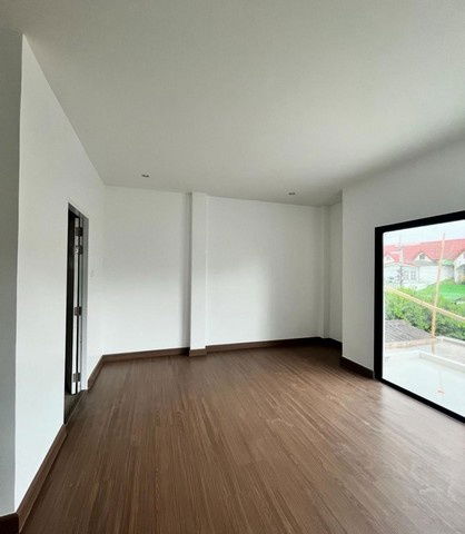 รูป HU6687 บ้านเดี่ยวให้เช่า หมู่บ้านพิบูลย์ทรัพย์ กรุงเทพมหานค - รูปที่ 7/8