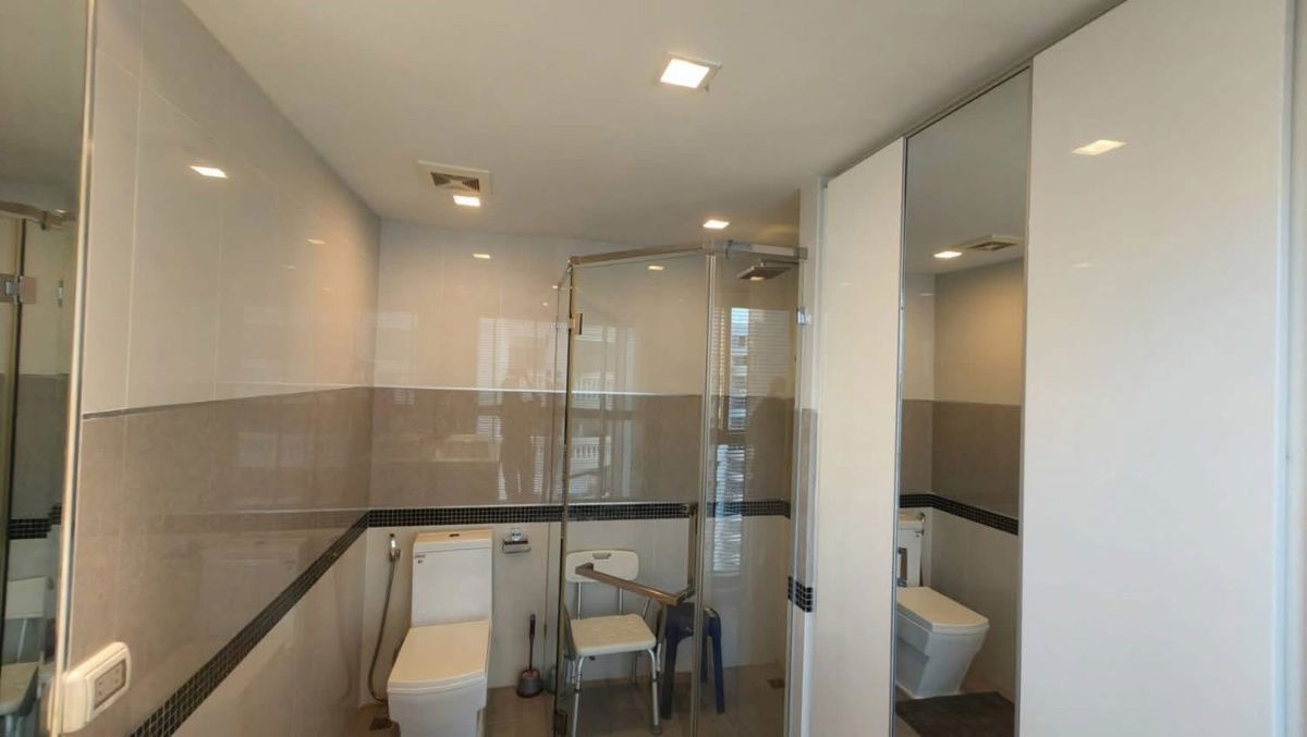 รูป Wongamat Tower condo ❤️ คอนโดเช่าใกล้หาด แอดไลน์ไอดี Nattyproperty - รูปที่ 8/11
