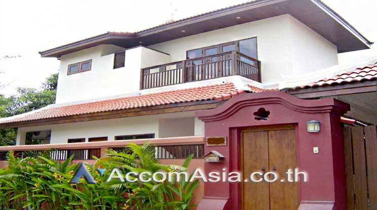 picture 🔼🔽 AccomA 📩 Private Swimming Pool 4 BR House in  (10001101) - 1/9