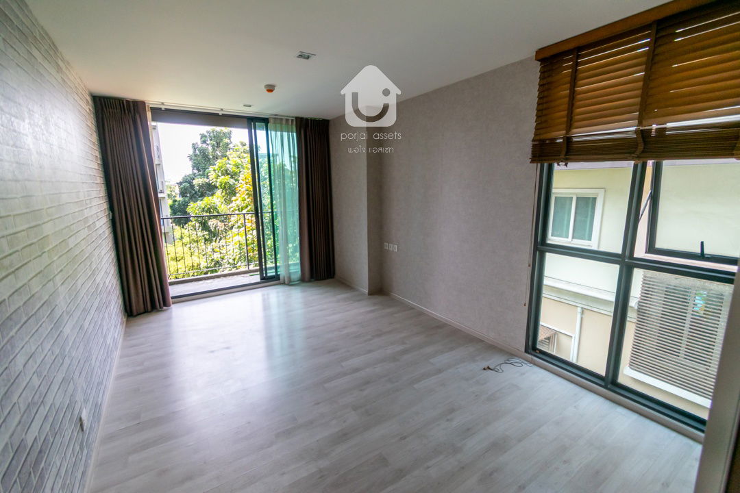 picture 📣 Urgent! 2BR Condo for sale at Chambers Chaan Ladprao-Wang Hin, 4th flr. corner unit near BTS Sena Nikhom Station - 7/38