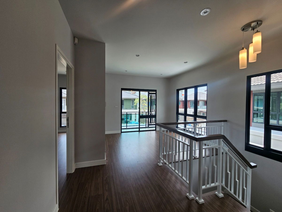 picture A standout single house with cozy corners on both floors — where every moment is made for family relaxation. - 7/17