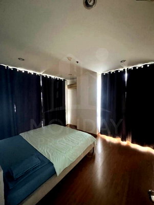 Condos for rent : Hot Deal!! For Rent - Condo Great Price at The Complete Narathiwat. 
