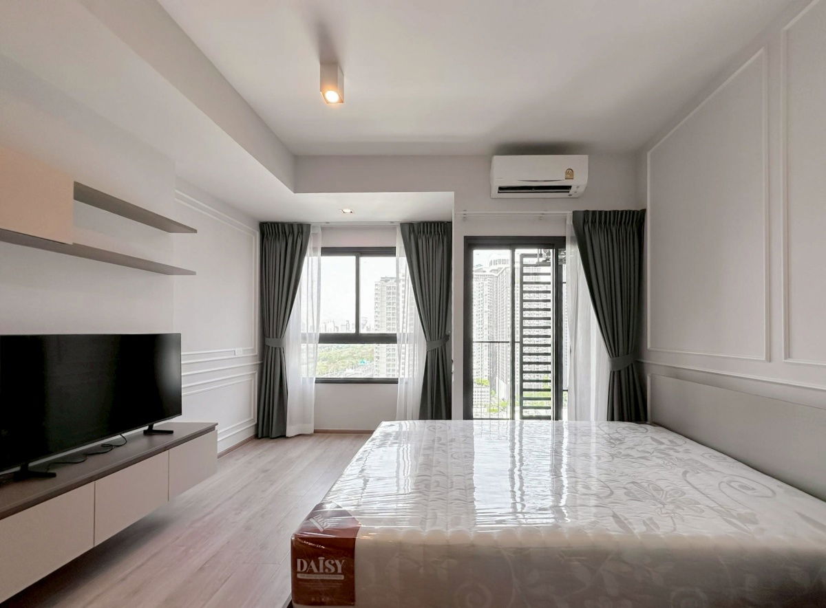 picture CD013 For Rent: IDEO Rama 9 - Asoke | High-Floor Room with Great View, Available August - 2/11