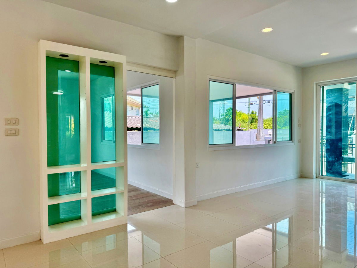 รูป ขายบ้านเดี่ยวหลังใหญ่ 2 ชั้น ห้องมุม หมู่บ้านสวนดอกไม้ บรมราชชนนี 105 - รูปที่ 17/57