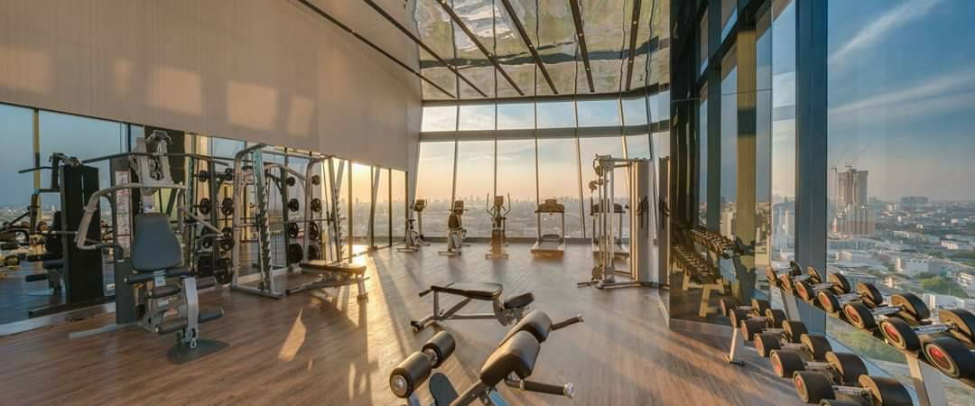 picture 🔥For rent🔥 Newly unit on 25th floor with king size bed at Ideo Mobi Sukhumvit 66 - 13/18