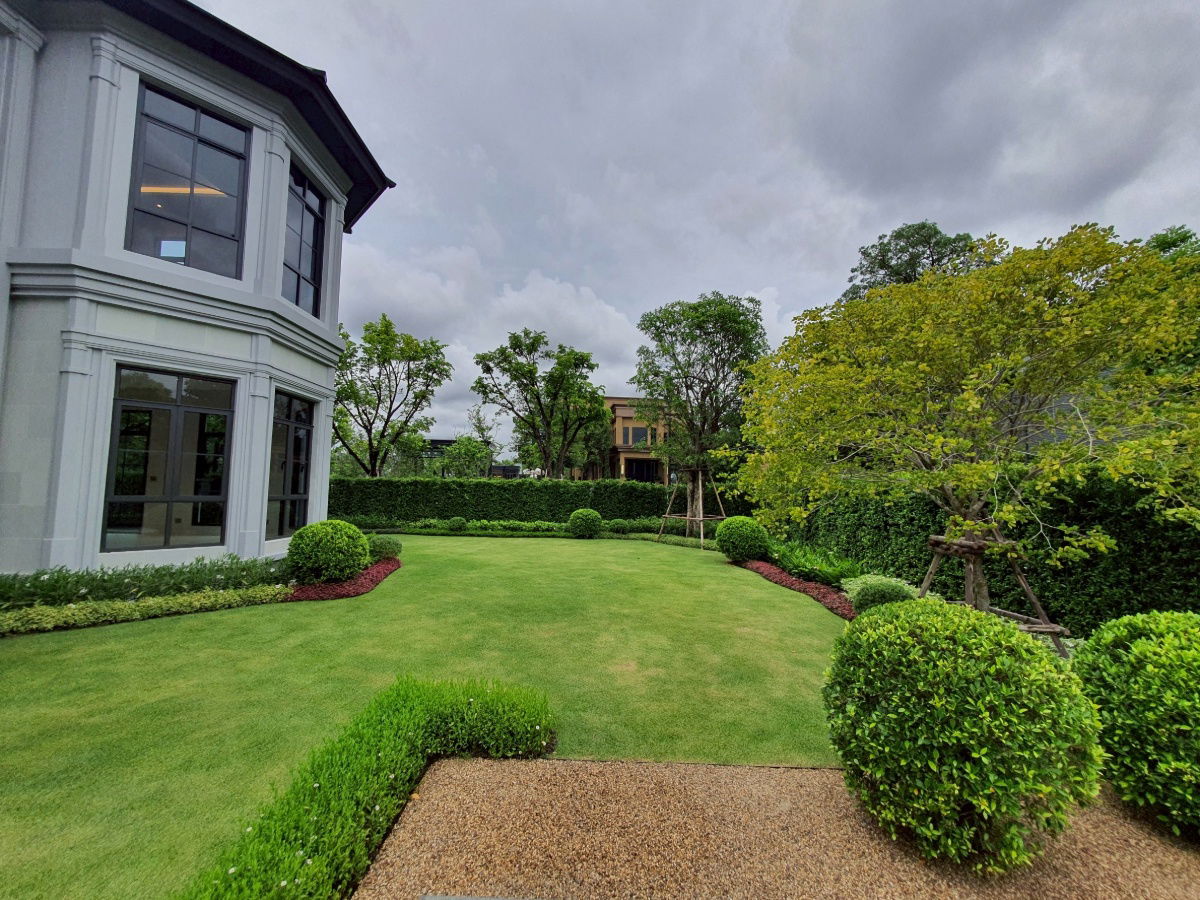 รูป 🔮  บ้านเดี่ยวแปลงติดสวนและ club House 🔮  - ที่ดินใหญ่ , แปลงมุม NARASIRI BANGNA KM.10 - รูปที่ 4/13