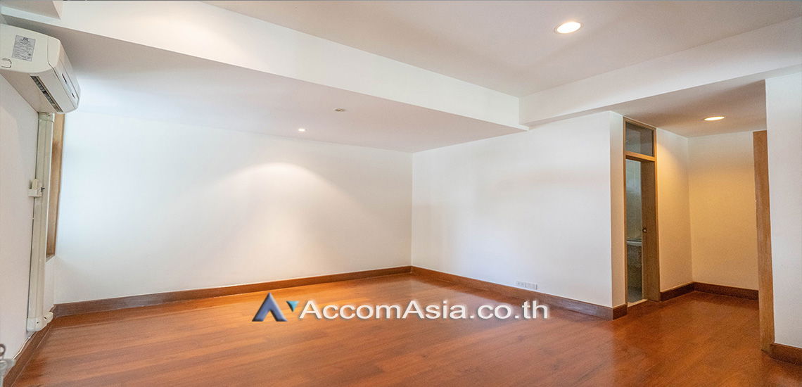 picture 🔼🔽 AccomA 📩 Pet friendly,Home Office,Private Swimming Pool 5 BR House in  (90257) - 17/20