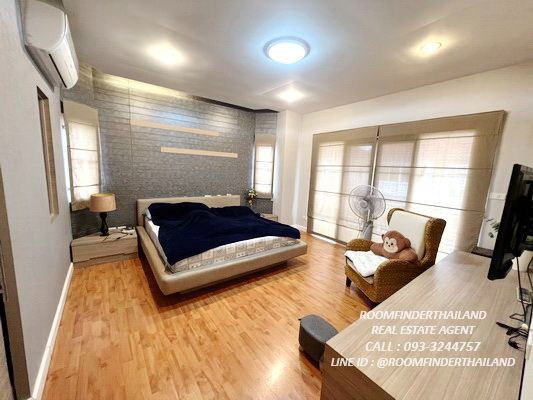 picture FOR RENT BAAN NARAWAN PHATTANAKARN 44 / 3 bedrooms 3 bathrooms / 53 Sqw. 200 Sqm. **60,000** JUST 20 MIN FROM THONGLOR - 5/15
