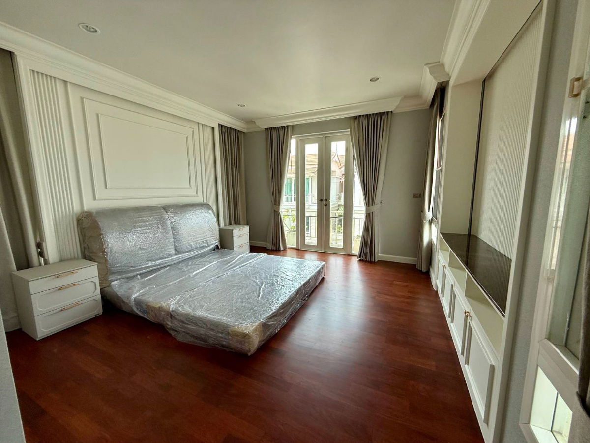 รูป ให้เช่า ลดาวัลย์ ณ เจ้าพระยา |  บ้านหรู สไตล์ Luxury English 3.5 ชั้น รีโนเวทใหม่ทั้งหลัง บรรยากาศเงียบสงบ ติดริมเจ้าพระยา ใจกลางเมือง - รูปที่ 21/36