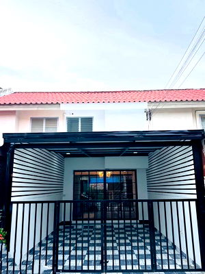 ทาวน์โฮม ชลบุรี : บ้านสไตล์ทางโฮม ตกแต่งใหม่ ภายในอก ภายใน ขายให้ราคาถูก