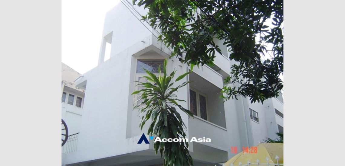 รูป 🔼🔽 AccomA 📩  5 BR Townhouse in  (110163) - รูปที่ 1/11
