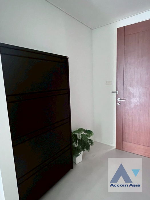 picture 🔼🔽 AccomA 📩  2 BR Condominium @Wind Sukhumvit 23 (AA14382) - 17/18