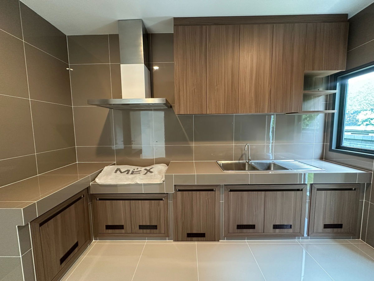 picture New house for sale! 🏠 Single house for sale, Akara, 299 sq m., Burasiri Rama 2 project, house number 8/143, special price. - 3/5
