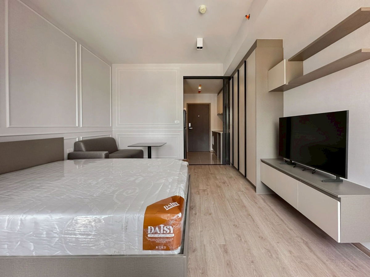 picture CD013 For Rent: IDEO Rama 9 - Asoke | High-Floor Room with Great View, Available August - 6/11