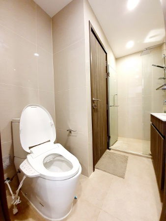 picture 🔥For rent🔥 Newly unit on 25th floor with king size bed at Ideo Mobi Sukhumvit 66 - 6/18