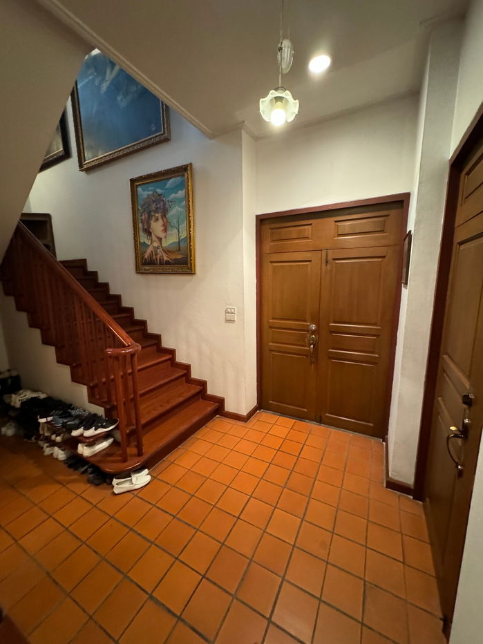 picture House in Phattanawet 3 bedrooms, for sale - 8/19
