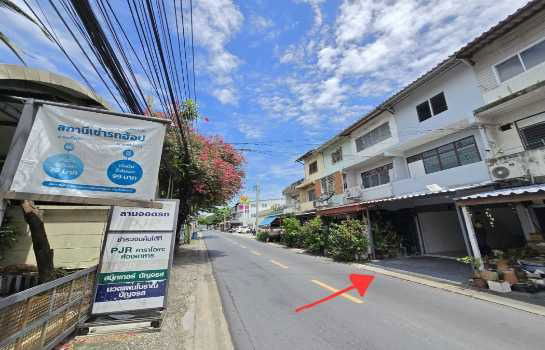 รูป ขายอาคารพาณิขย์ รามอินทรา 58 ใกล้โรงพยาบาลสินแพทย์ และแฟชั่นไอส์แลนด์ รีโนเวทใหม่ พร้อมอยู่ 22 ตรว 3 ชั้น - รูปที่ 2/12