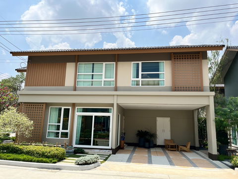 เติมเต็มความสุขให้ทุกคนในครอบครัว...ที่อณาสิริ วงแหวน-ลำลูกกา