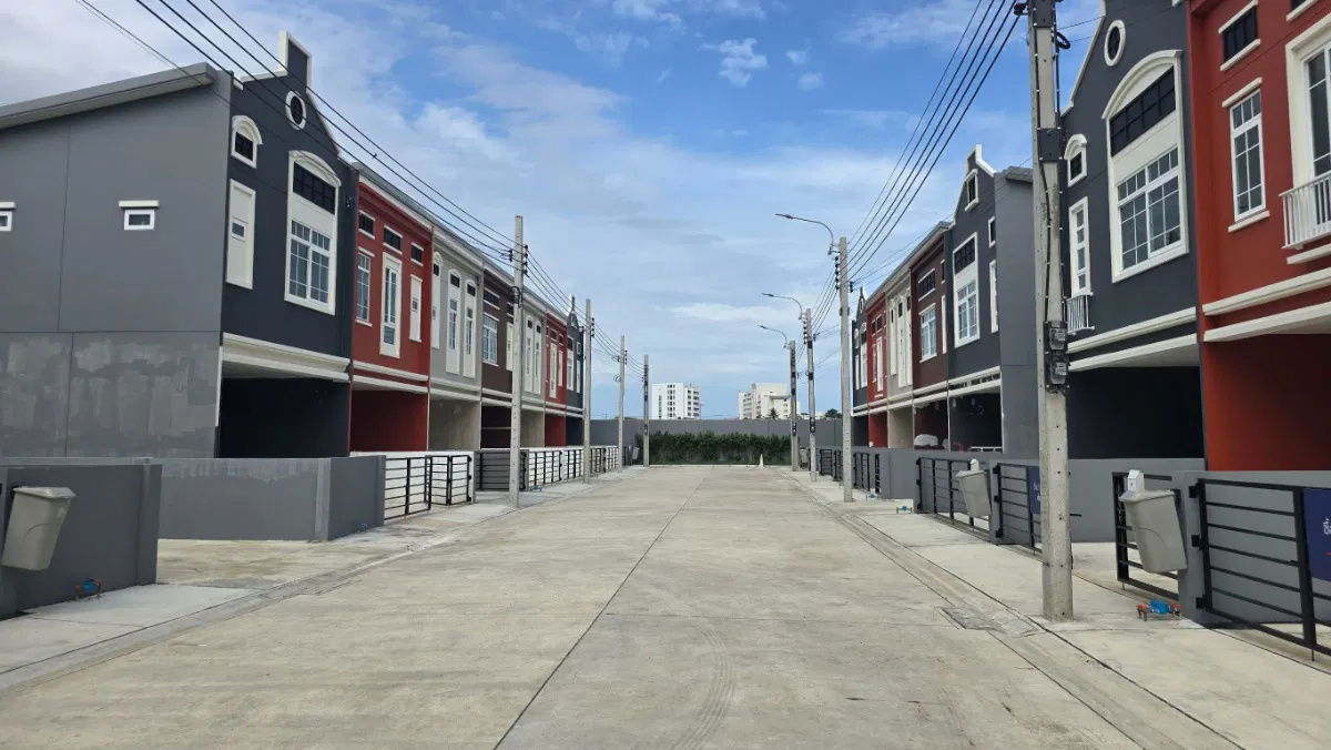 รูป ขายบ้านทำเลใกล้สาทร! โครงการสิริเพลส พุทธบูชา 39🏡 บ้านเลขที่ 456/171 พรีเมียมทาวน์โฮม ใกล้รถไฟฟ้าสายสีม่วง💥ส่วนลดสูงสุด 500,000 บาท พร้อมอยู่ - รูปที่ 1/9